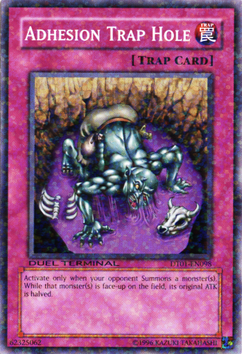 Adhesion Trap Hole [DT01-EN098] Common | Jomio and Rueliete's Cards and Comics