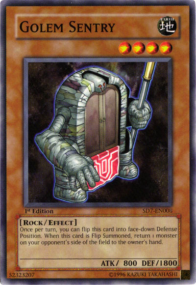 Golem Sentry [SD7-EN008] Common | Jomio and Rueliete's Cards and Comics