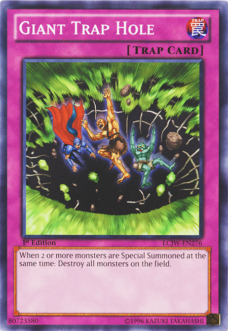 Giant Trap Hole [LCJW-EN276] Common | Jomio and Rueliete's Cards and Comics