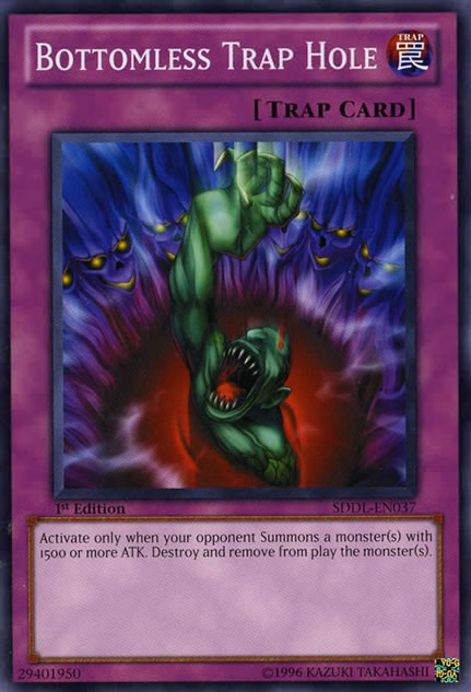Bottomless Trap Hole [SDDL-EN037] Common | Jomio and Rueliete's Cards and Comics