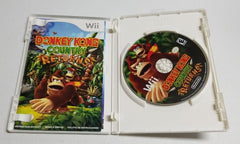 Donkey Kong Country Returns - Wii Video Game | Jomio and Rueliete's Cards and Comics