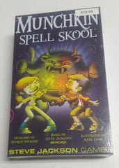 Munchkin Spell Skool Steve Jackson Games Board Game | Jomio and Rueliete's Cards and Comics